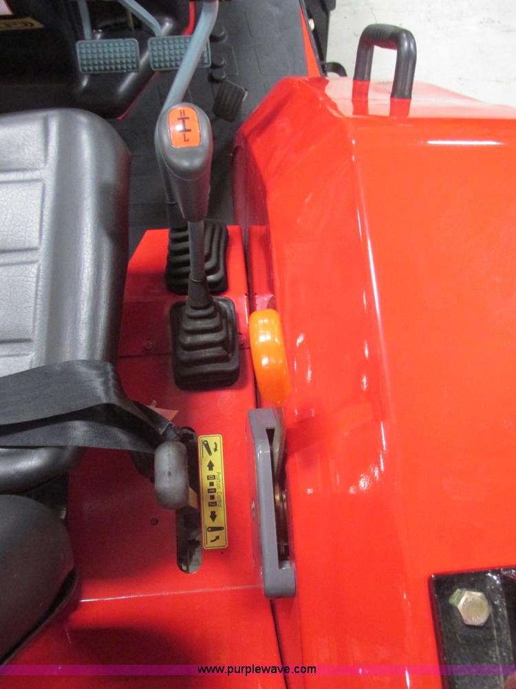 image for item AB9353 2012 Changfa 4032 MFWD tractor