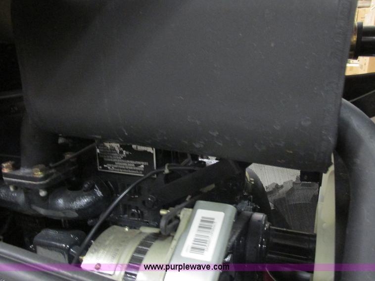 image for item AB9354 2012 Changfa 4032 MFWD tractor