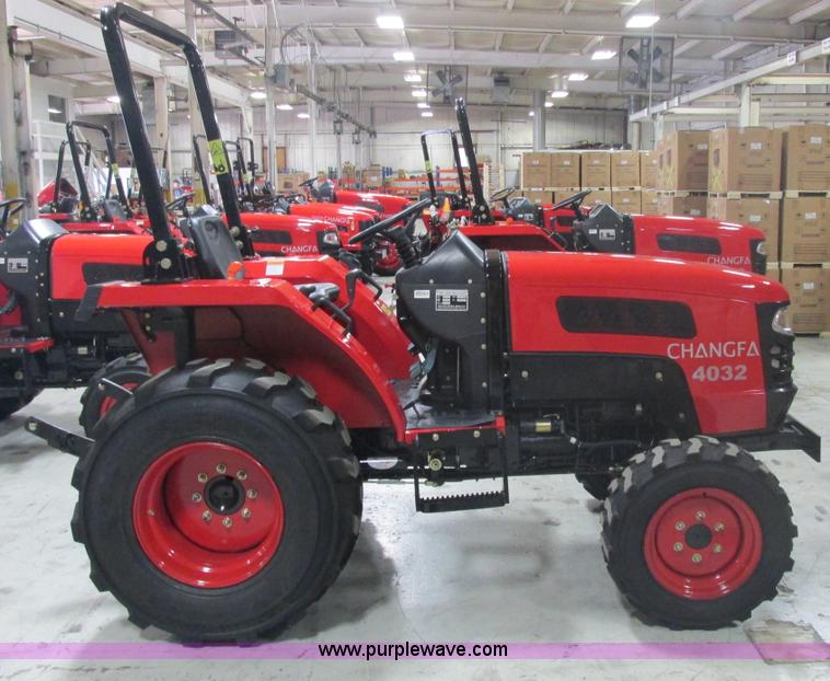 image for item AB9356 2012 Changfa 4032 MFWD tractor