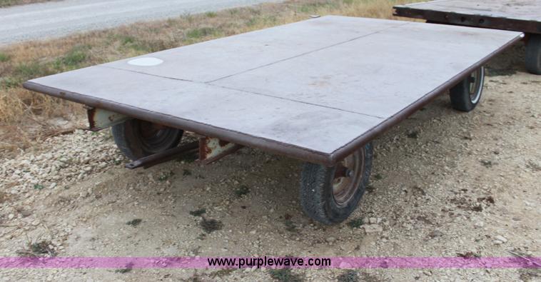 image for item AE9115 Four wheel hay wagon