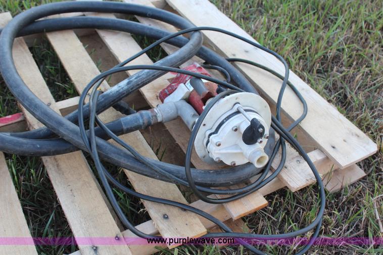 image for item AU9328 Chemical tote pump with meter