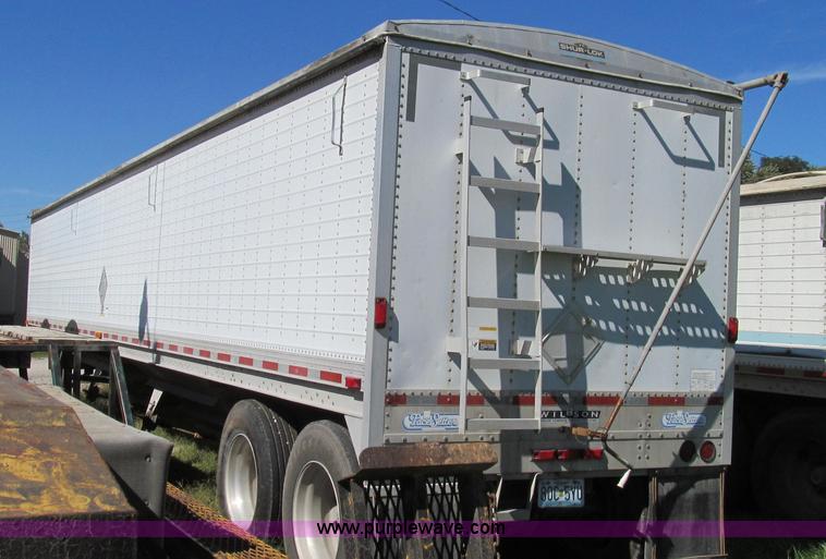 image for item G2136 1996 Wilson DWH-400 hopper bottom trailer
