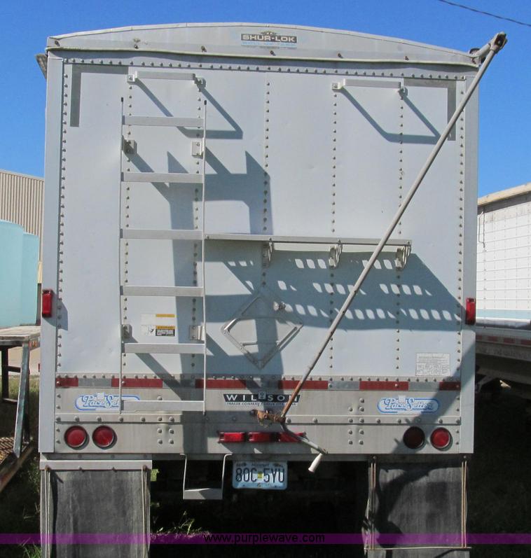 image for item G2136 1996 Wilson DWH-400 hopper bottom trailer