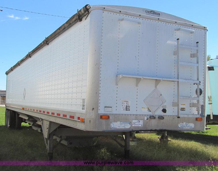 image for item G2136 1996 Wilson DWH-400 hopper bottom trailer