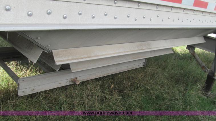 image for item G2136 1996 Wilson DWH-400 hopper bottom trailer