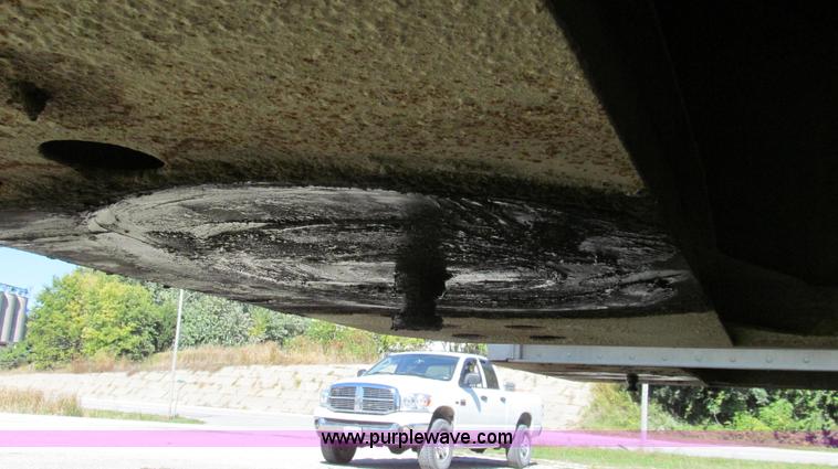 image for item G2136 1996 Wilson DWH-400 hopper bottom trailer