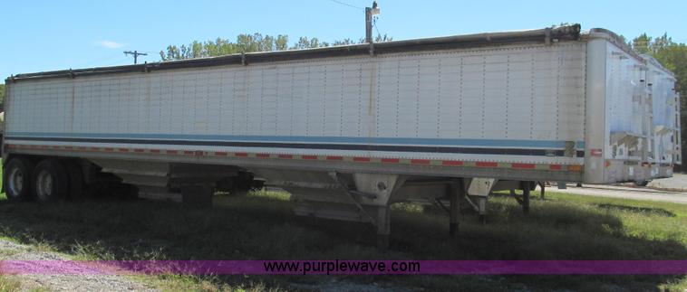 image for item G2137 1998 Wilson DWH-400 hopper bottom trailer
