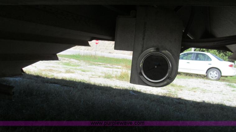 image for item G2137 1998 Wilson DWH-400 hopper bottom trailer