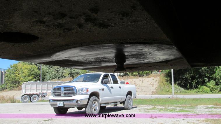 image for item G2137 1998 Wilson DWH-400 hopper bottom trailer