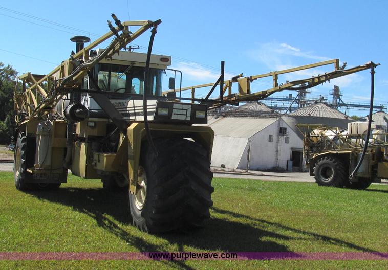 image for item G2138 1990 Ag-Chem TerraGator 1603T self-propelled sprayer