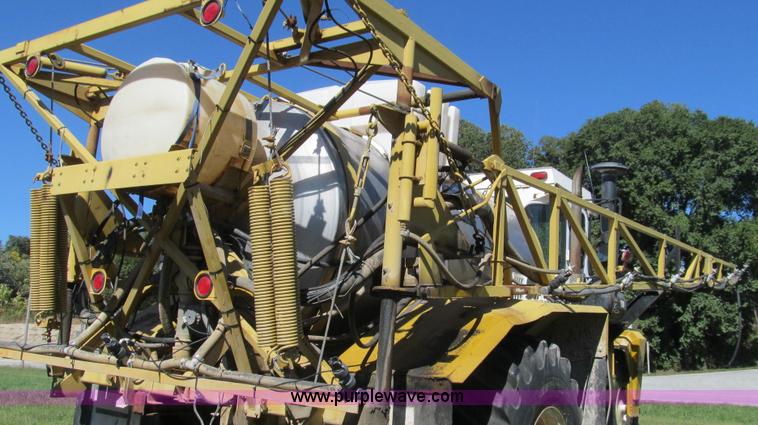 image for item G2138 1990 Ag-Chem TerraGator 1603T self-propelled sprayer