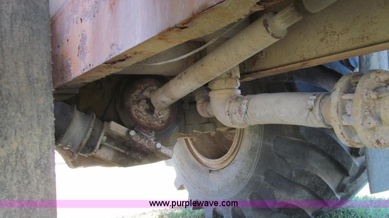 image for item G2138 1990 Ag-Chem TerraGator 1603T self-propelled sprayer