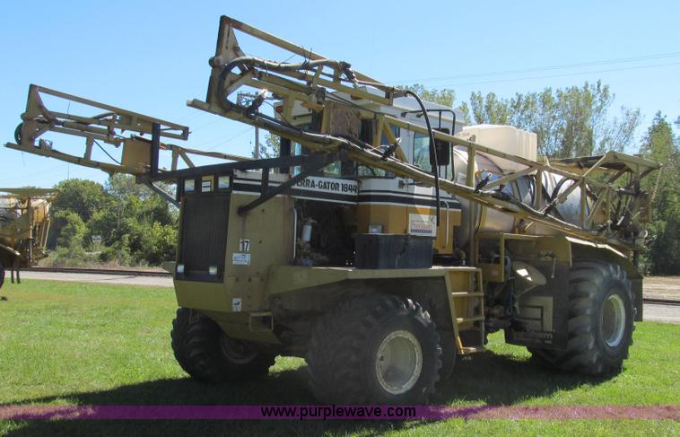 image for item G2139 1995 Ag-Chem TerraGator 1844 self-propelled sprayer