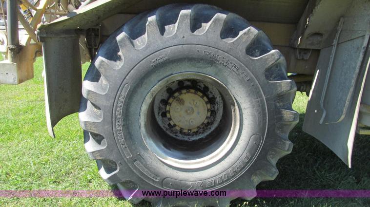 image for item G2139 1995 Ag-Chem TerraGator 1844 self-propelled sprayer