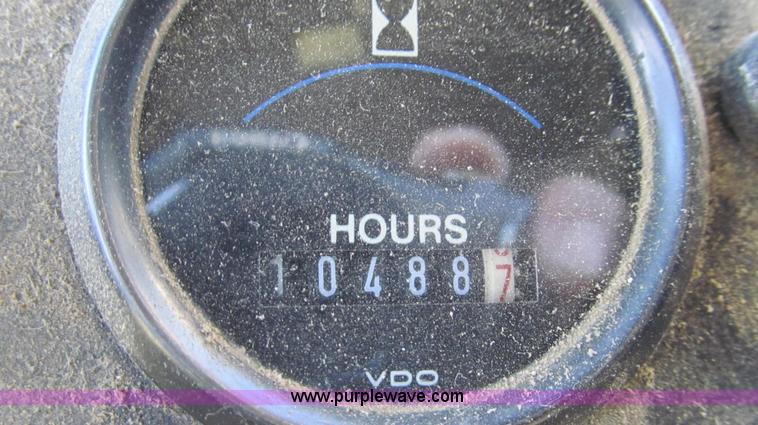 image for item G2139 1995 Ag-Chem TerraGator 1844 self-propelled sprayer