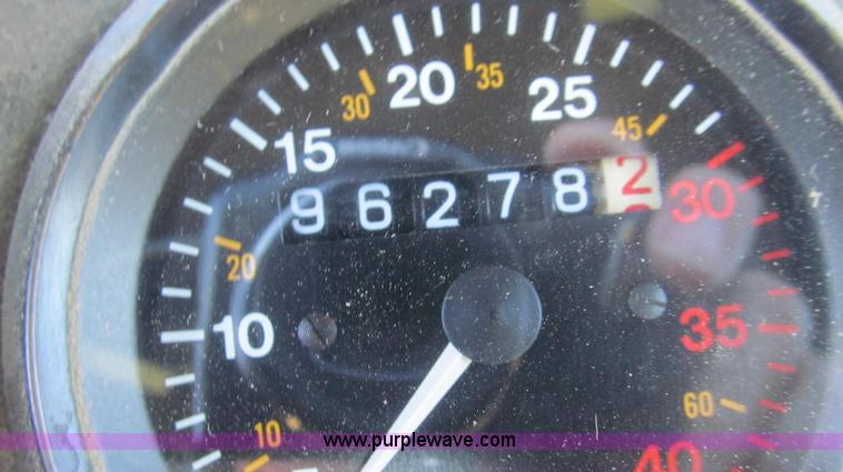 image for item G2139 1995 Ag-Chem TerraGator 1844 self-propelled sprayer