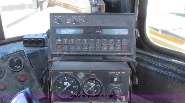 image for item G2139 1995 Ag-Chem TerraGator 1844 self-propelled sprayer