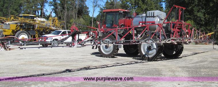 image for item G2140 2003 Case IH SPX3200 Patriot self-propelled sprayer