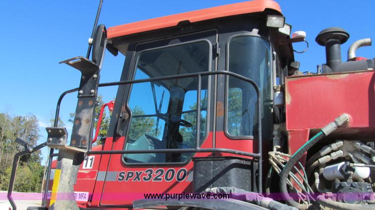 image for item G2140 2003 Case IH SPX3200 Patriot self-propelled sprayer