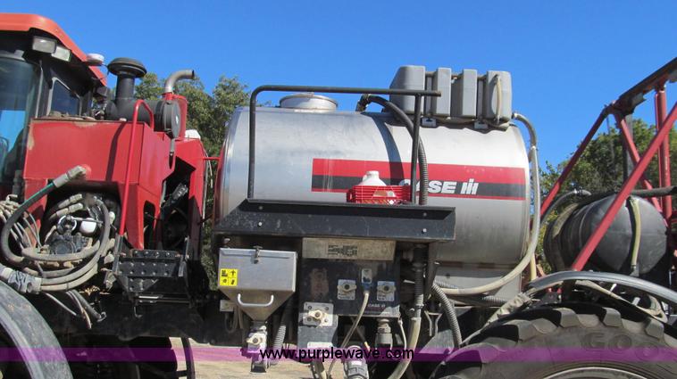 image for item G2140 2003 Case IH SPX3200 Patriot self-propelled sprayer