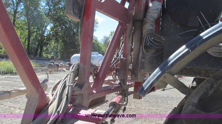 image for item G2140 2003 Case IH SPX3200 Patriot self-propelled sprayer