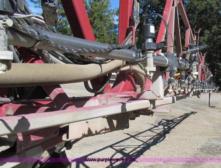 image for item G2140 2003 Case IH SPX3200 Patriot self-propelled sprayer