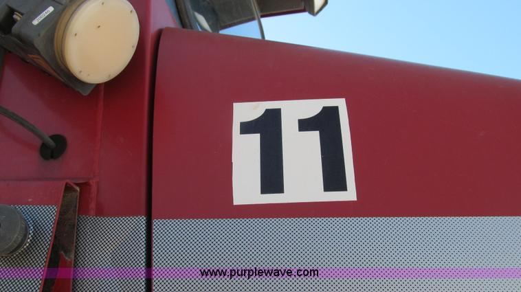 image for item G2140 2003 Case IH SPX3200 Patriot self-propelled sprayer