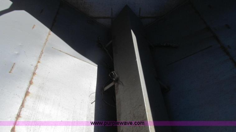 image for item G2142 Mobility 500 fertilizer spreader