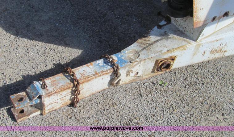 image for item G2145 Mobility 500 fertilizer spreader