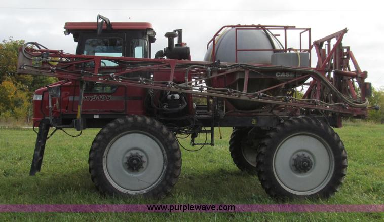 image for item G2157 2003 Case IH SPX3185 self-propelled sprayer