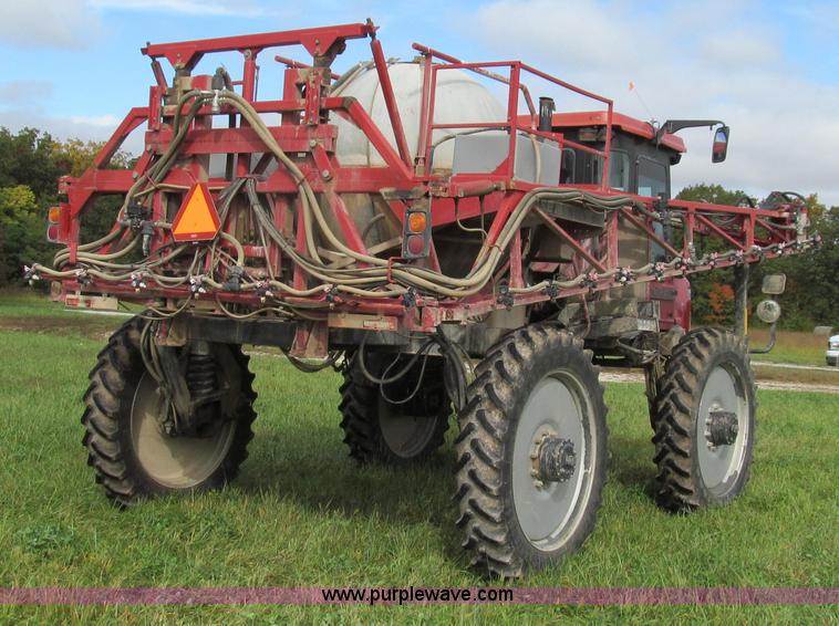 image for item G2157 2003 Case IH SPX3185 self-propelled sprayer