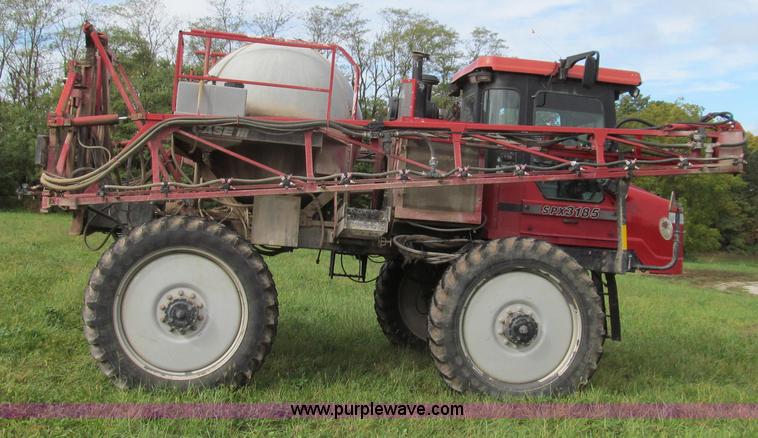 image for item G2157 2003 Case IH SPX3185 self-propelled sprayer
