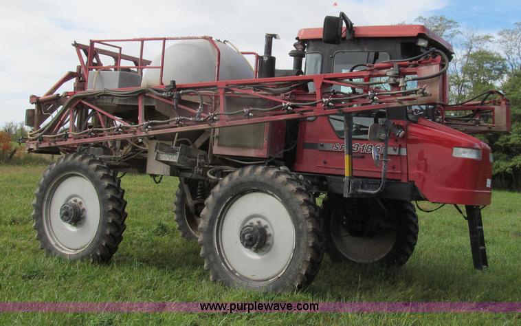 image for item G2157 2003 Case IH SPX3185 self-propelled sprayer