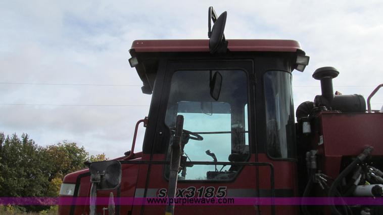 image for item G2157 2003 Case IH SPX3185 self-propelled sprayer