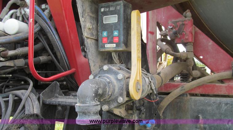 image for item G2157 2003 Case IH SPX3185 self-propelled sprayer