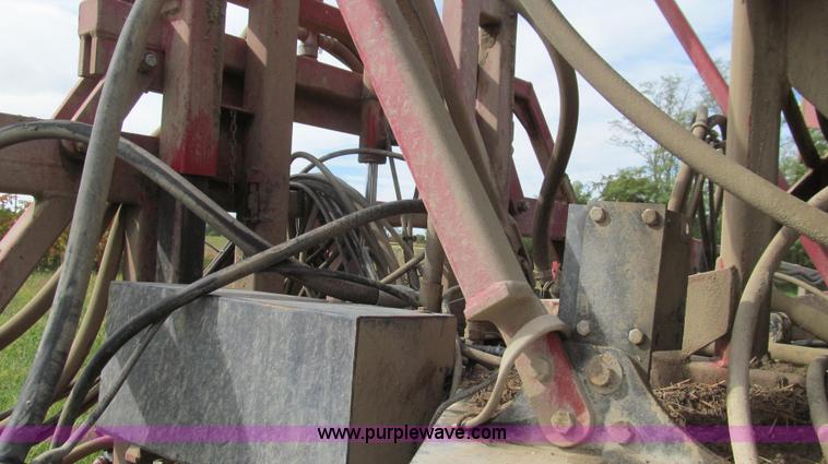 image for item G2157 2003 Case IH SPX3185 self-propelled sprayer