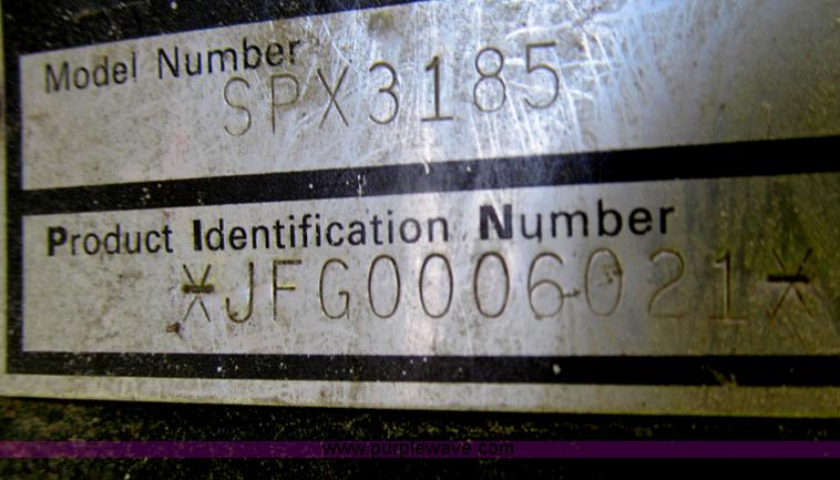 image for item G2157 2003 Case IH SPX3185 self-propelled sprayer