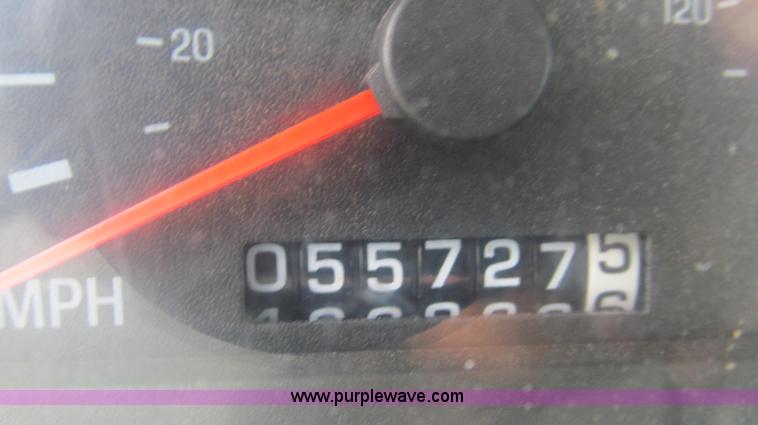 image for item G2158 1997 Ford L8513 Louisville 113 liquid fertilizer truck