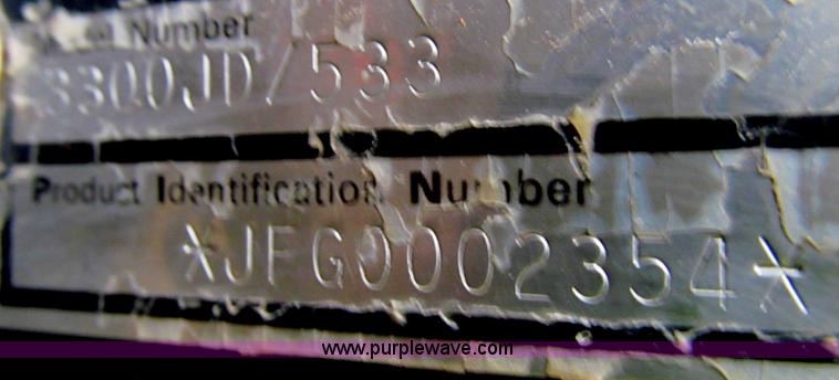 image for item G2159 1999 Case IH Titan FLX3300 self-propelled sprayer