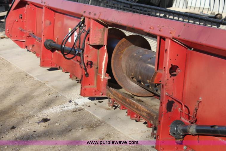 image for item G4285 1998 Case IH 1020 30' flex head