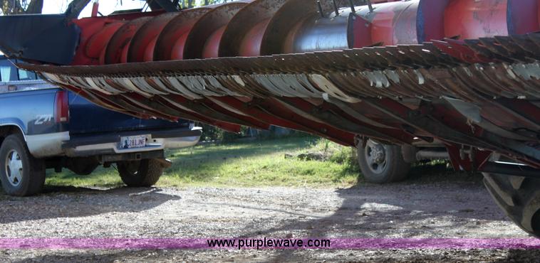 image for item G4285 1998 Case IH 1020 30' flex head