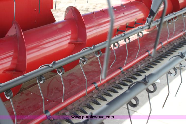 image for item G4287 1997 Case IH 1020 25' flex head