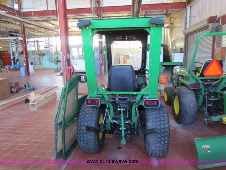 image for item G4292 1991 John Deere 755 MFWD tractor