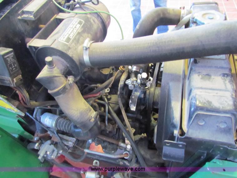 image for item G4292 1991 John Deere 755 MFWD tractor