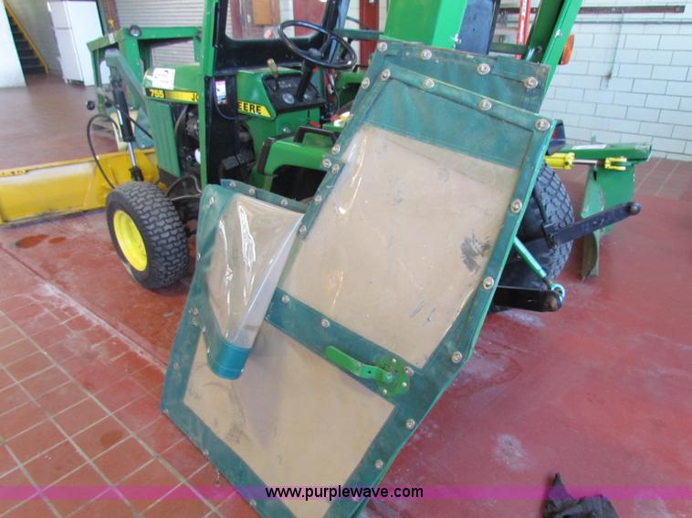 image for item G4292 1991 John Deere 755 MFWD tractor
