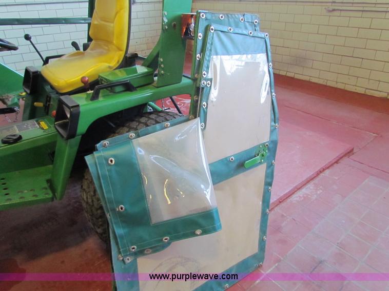 image for item G4292 1991 John Deere 755 MFWD tractor