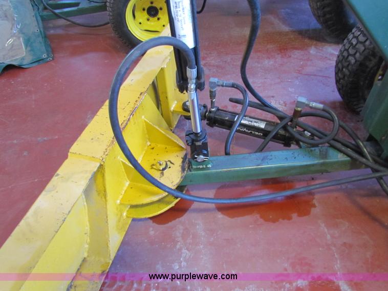 image for item G4292 1991 John Deere 755 MFWD tractor