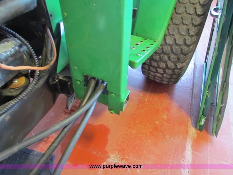 image for item G4292 1991 John Deere 755 MFWD tractor