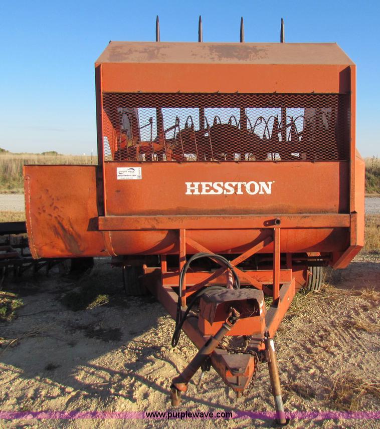 image for item G4313 Hesston StakProcessor 10 hay bale processor