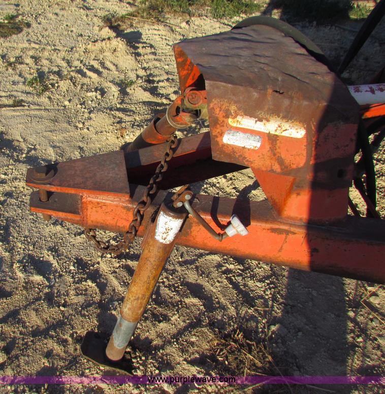 image for item G4313 Hesston StakProcessor 10 hay bale processor